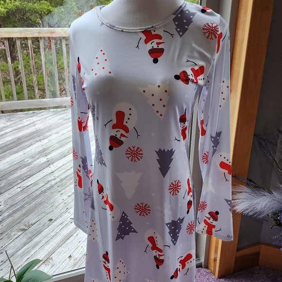 Holiday Dress - Picture 1 of 4